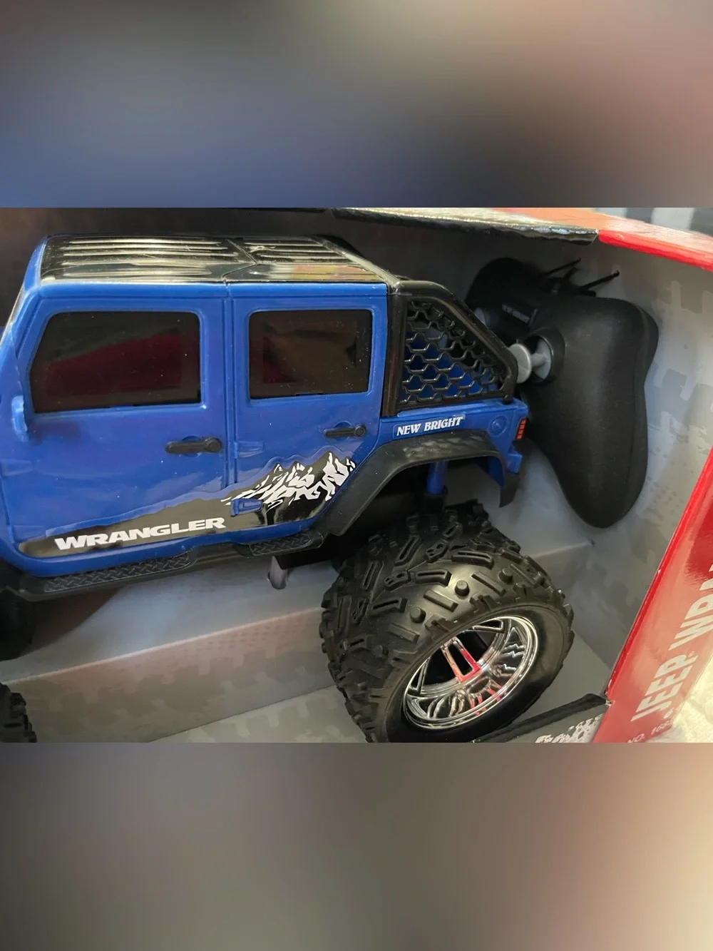 R/C Trucks Jeep Wrangler NIB